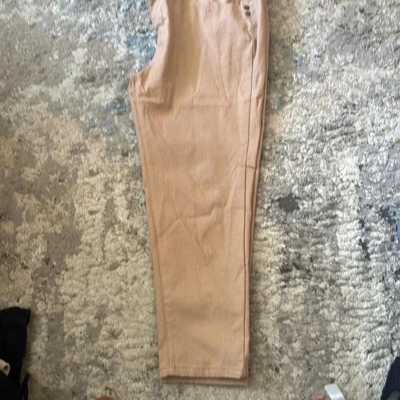 Capri - Picture 2 of 2